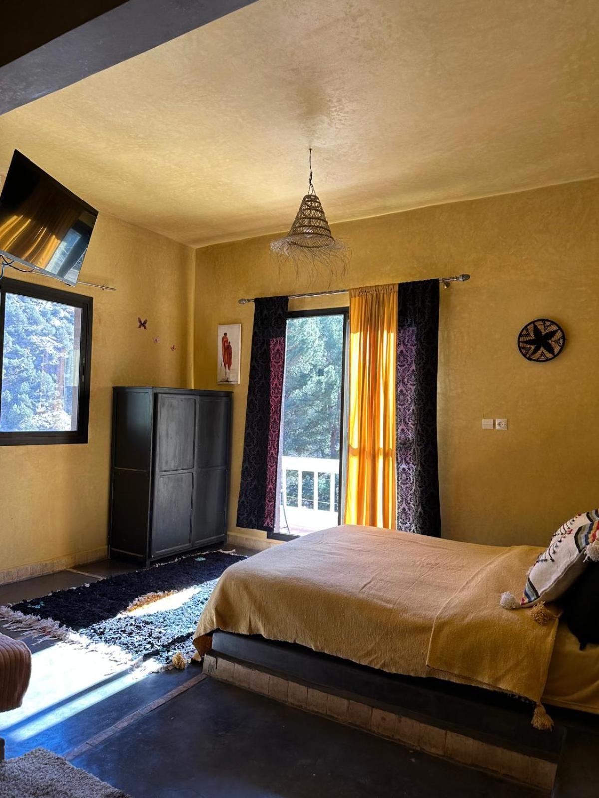 Atlas Tigmi Ourika Bagian luar foto